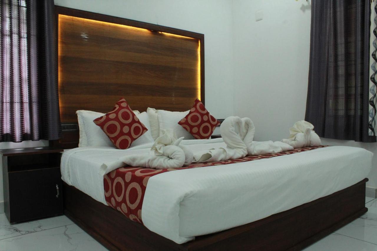 Hotel The Mountcourt Munnar Exterior foto